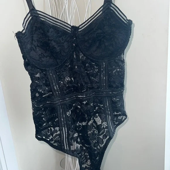 Sold - Picture 1 of 2